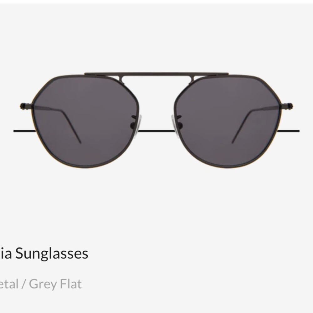 Illesteva Nicosia sunglasses